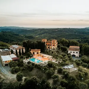https://villa-lena-palaia.it-tuscanyhotel.com